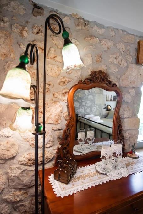 La Casa Di Bella A Tradional Stone House With Barbecue Villa Kariá Exterior foto