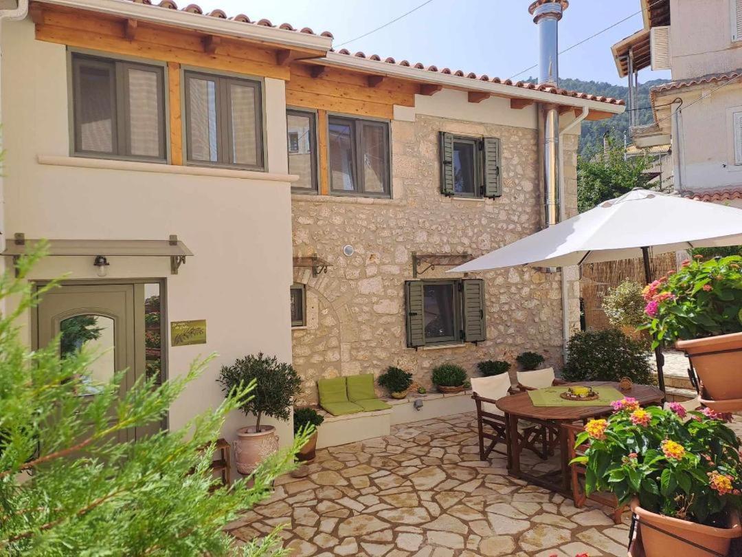 La Casa Di Bella A Tradional Stone House With Barbecue Villa Kariá Exterior foto