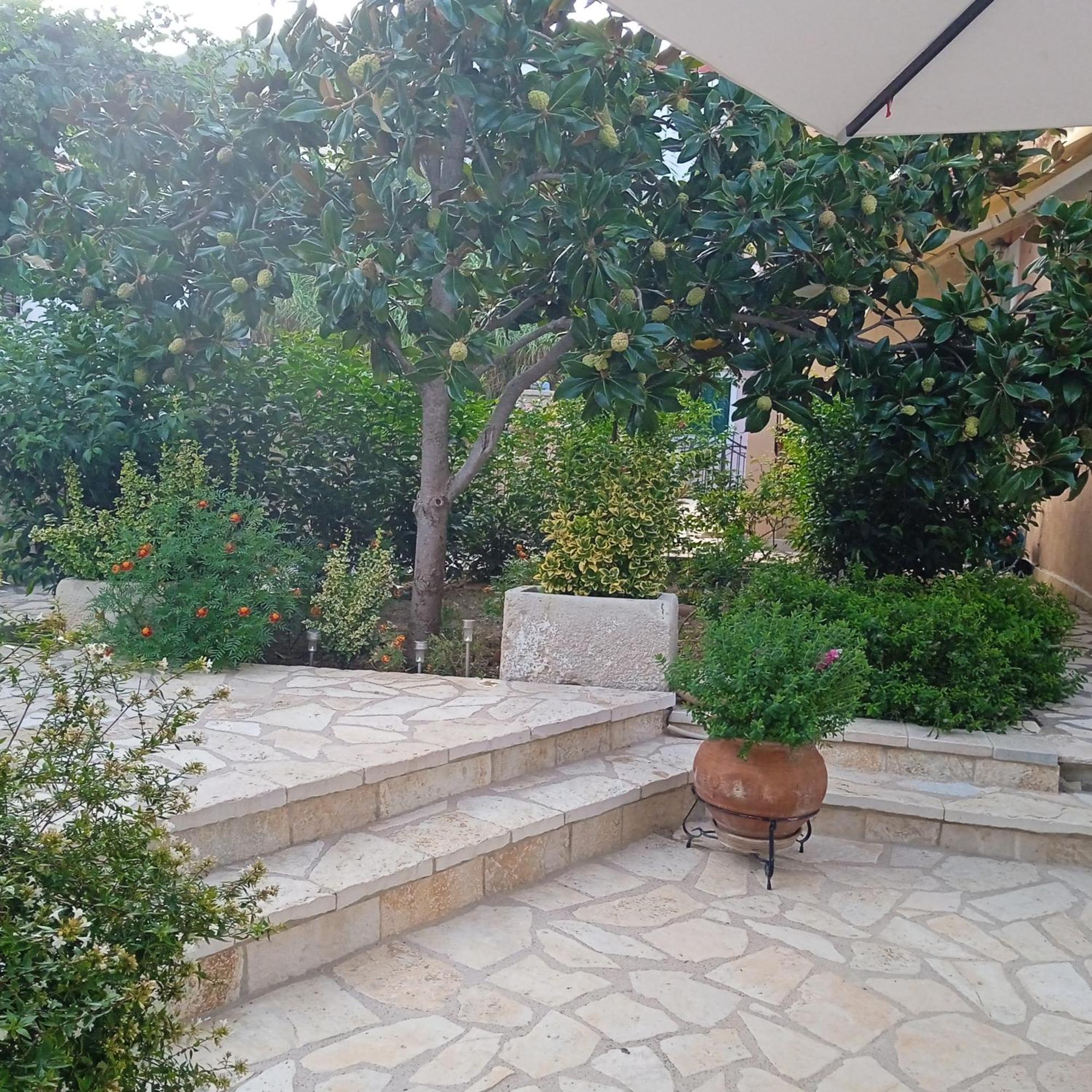 La Casa Di Bella A Tradional Stone House With Barbecue Villa Kariá Exterior foto
